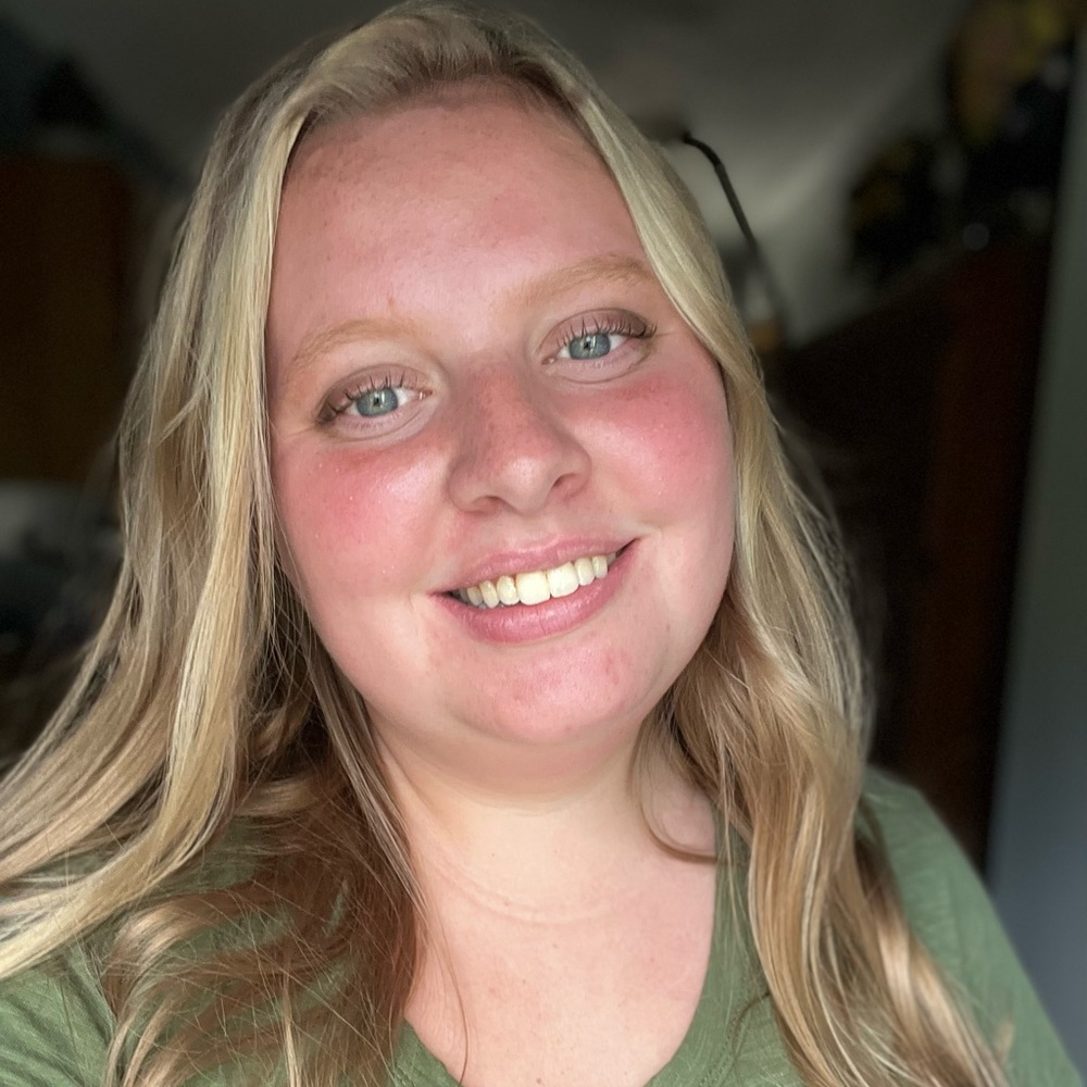 Meet your Posher, Megan